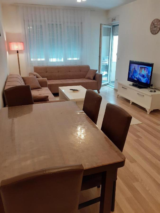 Prishtina Apartments Приштина Экстерьер фото
